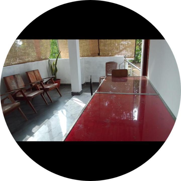 Dinesh Guest House Kataragama Luaran gambar